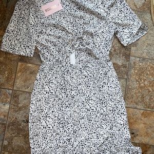 miss guided cut out dress, patterned